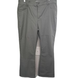Arula Women's Gray Pants Size 18 Short Length Bootcut Faux Front Pockets Stretch
